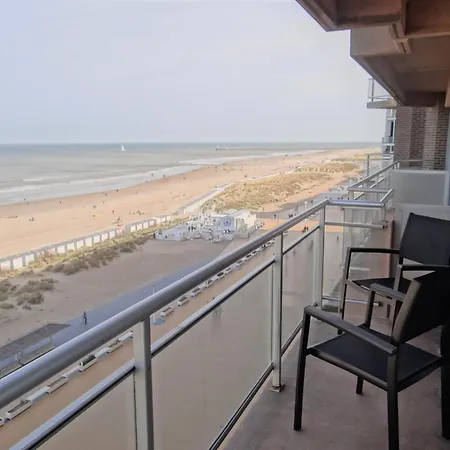 Scorpio B0704 With Frontal Sea View דירה